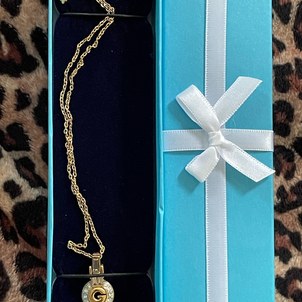 Givenchy NWOT necklace with Crystals - Picture 10 of 13